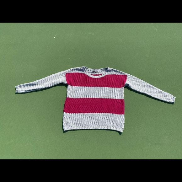 Sweater - Picture 2 of 7